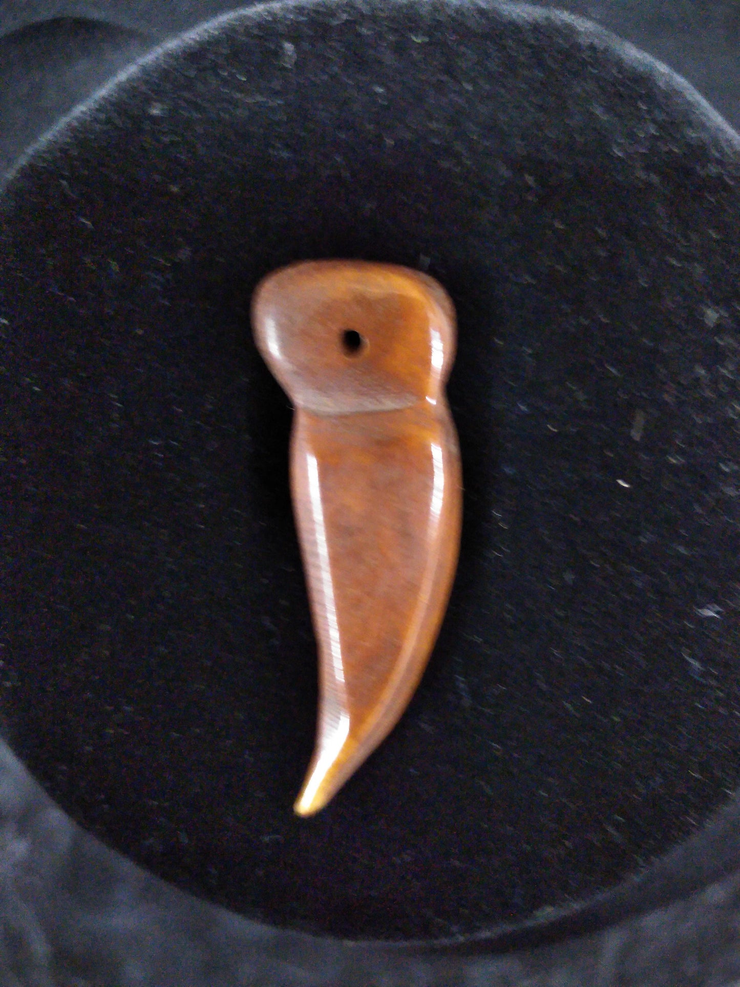 Bear nail pendants, Hand Carved from Cow Bone, for Necklaces, Earrings, Bracelets, Decorations, Pendants, Charms