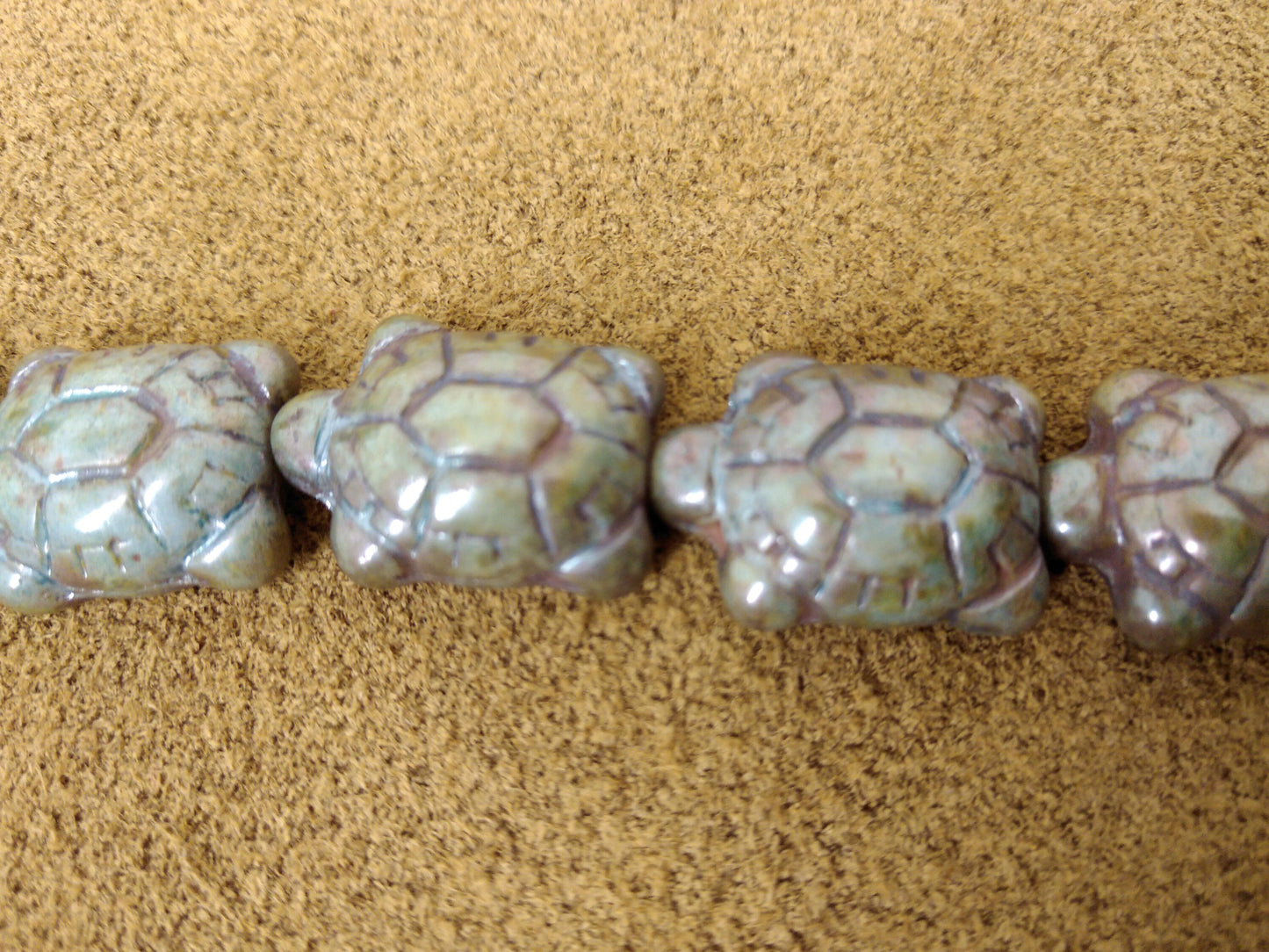 Turtle Beads / Pendant Pre Strung Necklace making set of 9, 20mm x 8mm wide, Jewelry, Necklaces, Earring, Bracelets, Decorations