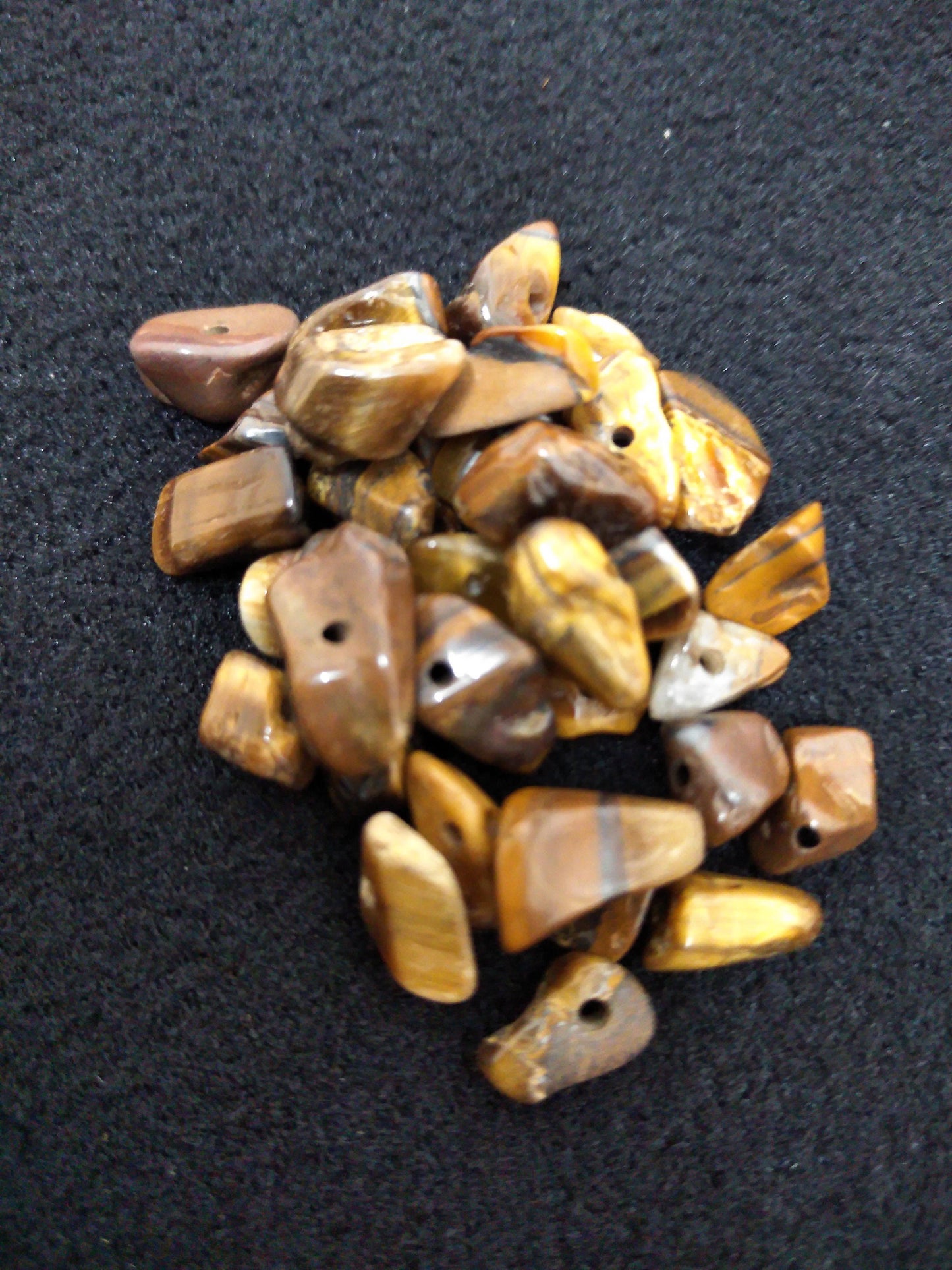 Semi Precious Stone Chips Drilled 10 gram, For Necklaces, Bracelets, Earrings, Decorations, Beading, Blue Agate, Green Agate, Almond Tiger Eye, Red Coral, Blue Goldstone, Howelite, Rose Quartz