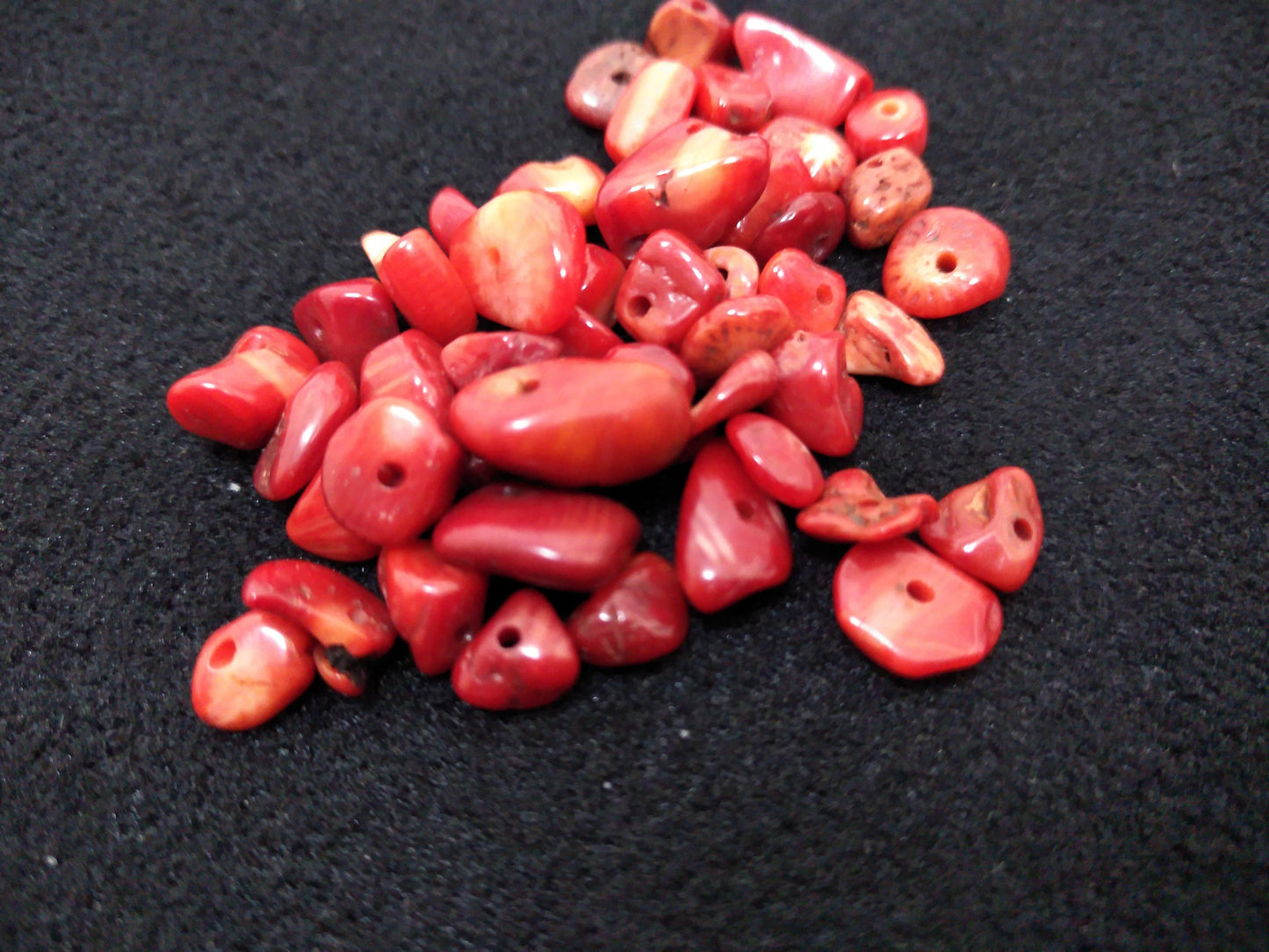 Semi Precious Stone Chips Drilled 10 gram, For Necklaces, Bracelets, Earrings, Decorations, Beading, Blue Agate, Green Agate, Almond Tiger Eye, Red Coral, Blue Goldstone, Howelite, Rose Quartz